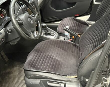 Чорний Фольксваген Джетта, об'ємом двигуна 2 л та пробігом 240 тис. км за 6600 $, фото 10 на Automoto.ua