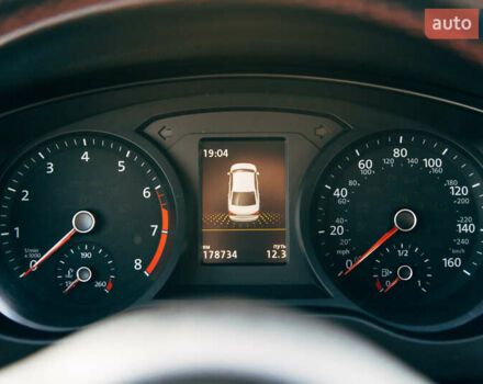 Черный Фольксваген Джетта, объемом двигателя 2 л и пробегом 178 тыс. км за 13100 $, фото 12 на Automoto.ua