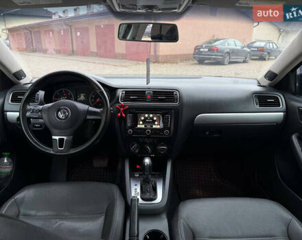 Черный Фольксваген Джетта, объемом двигателя 2 л и пробегом 170 тыс. км за 8300 $, фото 57 на Automoto.ua