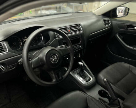 Чорний Фольксваген Джетта, об'ємом двигуна 2.48 л та пробігом 189 тис. км за 8999 $, фото 10 на Automoto.ua