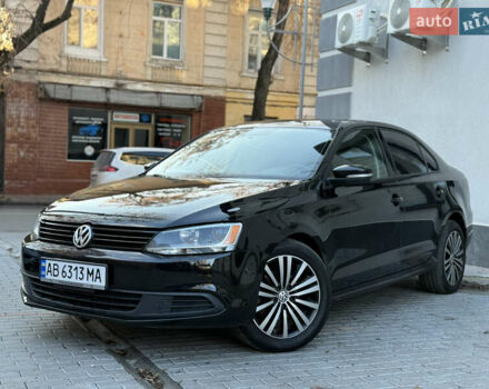 Черный Фольксваген Джетта, объемом двигателя 2.48 л и пробегом 152 тыс. км за 8500 $, фото 5 на Automoto.ua