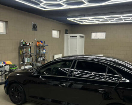 Чорний Фольксваген Джетта, об'ємом двигуна 2.48 л та пробігом 189 тис. км за 8999 $, фото 4 на Automoto.ua