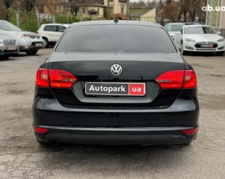 Черный Фольксваген Джетта, объемом двигателя 1.6 л и пробегом 279 тыс. км за 8690 $, фото 6 на Automoto.ua