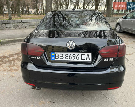Черный Фольксваген Джетта, объемом двигателя 2.5 л и пробегом 174 тыс. км за 8300 $, фото 5 на Automoto.ua