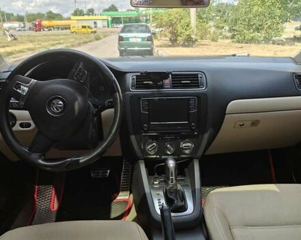 Черный Фольксваген Джетта, объемом двигателя 2.48 л и пробегом 224 тыс. км за 8800 $, фото 10 на Automoto.ua