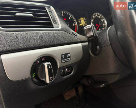 Черный Фольксваген Джетта, объемом двигателя 2 л и пробегом 170 тыс. км за 8300 $, фото 41 на Automoto.ua