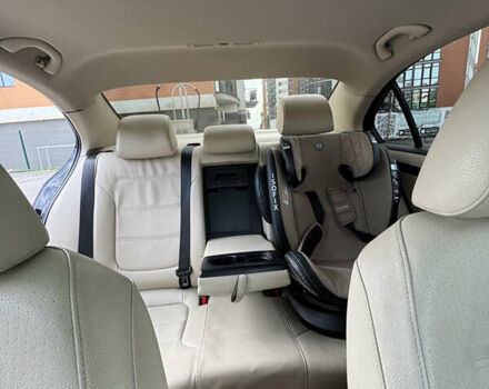 Черный Фольксваген Джетта, объемом двигателя 2.5 л и пробегом 236 тыс. км за 8500 $, фото 12 на Automoto.ua