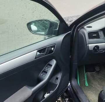 Черный Фольксваген Джетта, объемом двигателя 1.6 л и пробегом 250 тыс. км за 9000 $, фото 8 на Automoto.ua