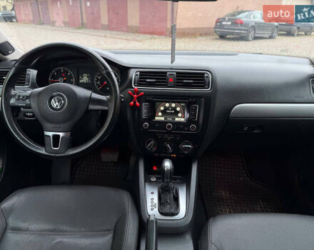 Черный Фольксваген Джетта, объемом двигателя 2 л и пробегом 170 тыс. км за 8300 $, фото 60 на Automoto.ua