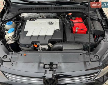 Черный Фольксваген Джетта, объемом двигателя 2 л и пробегом 170 тыс. км за 8300 $, фото 80 на Automoto.ua