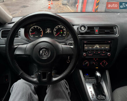 Черный Фольксваген Джетта, объемом двигателя 2 л и пробегом 260 тыс. км за 7499 $, фото 12 на Automoto.ua