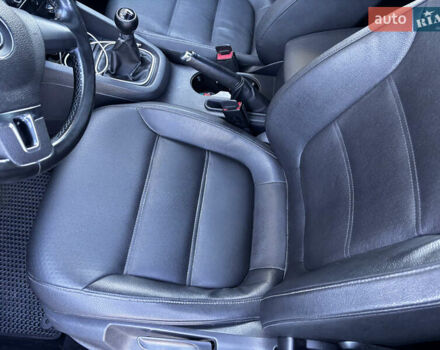 Черный Фольксваген Джетта, объемом двигателя 2.5 л и пробегом 250 тыс. км за 8500 $, фото 8 на Automoto.ua