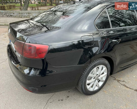 Черный Фольксваген Джетта, объемом двигателя 2.5 л и пробегом 174 тыс. км за 8300 $, фото 4 на Automoto.ua