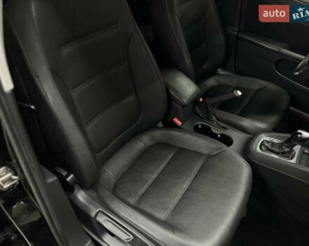 Чорний Фольксваген Джетта, об'ємом двигуна 2.48 л та пробігом 189 тис. км за 8999 $, фото 12 на Automoto.ua