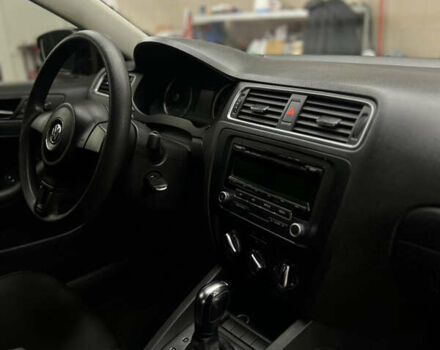 Чорний Фольксваген Джетта, об'ємом двигуна 2.48 л та пробігом 189 тис. км за 8999 $, фото 19 на Automoto.ua