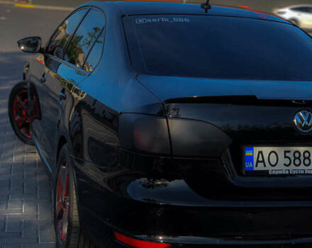 Черный Фольксваген Джетта, объемом двигателя 1.2 л и пробегом 213 тыс. км за 8200 $, фото 3 на Automoto.ua