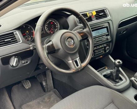 Черный Фольксваген Джетта, объемом двигателя 1.6 л и пробегом 279 тыс. км за 8690 $, фото 16 на Automoto.ua