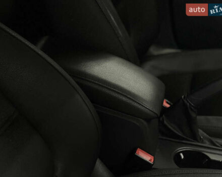 Чорний Фольксваген Джетта, об'ємом двигуна 2.48 л та пробігом 189 тис. км за 8999 $, фото 15 на Automoto.ua