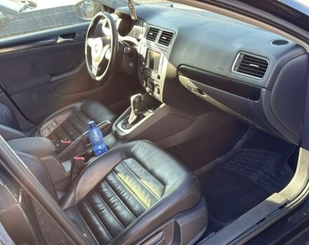 Чорний Фольксваген Джетта, об'ємом двигуна 2 л та пробігом 223 тис. км за 4700 $, фото 3 на Automoto.ua