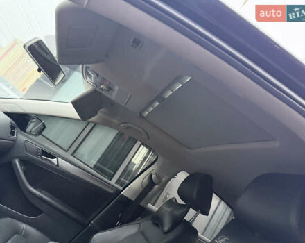 Черный Фольксваген Джетта, объемом двигателя 2.48 л и пробегом 88 тыс. км за 10200 $, фото 10 на Automoto.ua