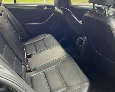 Черный Фольксваген Джетта, объемом двигателя 1.97 л и пробегом 363 тыс. км за 10500 $, фото 20 на Automoto.ua