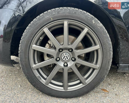 Чорний Фольксваген Джетта, об'ємом двигуна 1.97 л та пробігом 231 тис. км за 9999 $, фото 20 на Automoto.ua