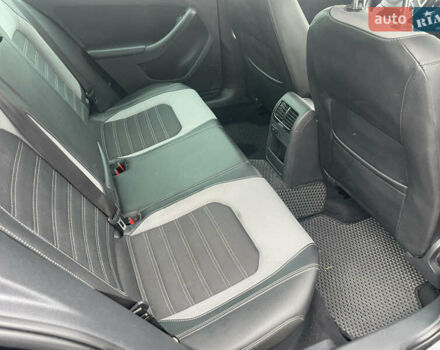 Чорний Фольксваген Джетта, об'ємом двигуна 1.6 л та пробігом 264 тис. км за 8100 $, фото 14 на Automoto.ua