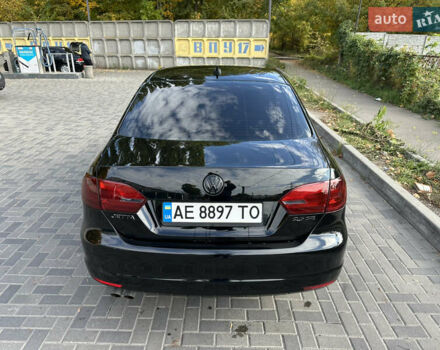 Фольксваген Джетта 2012 в Днепре (Днепропетровске) на Automoto.ua Черный Фольксваген Джетта, объемом двигателя 2.5 л и пробегом 330 тыс. км за 8500 $, фото 4 на Automoto.ua