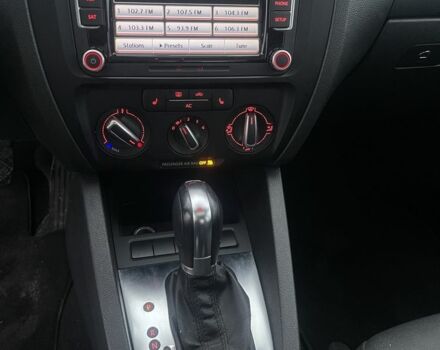 Черный Фольксваген Джетта, объемом двигателя 2.5 л и пробегом 232 тыс. км за 8600 $, фото 14 на Automoto.ua