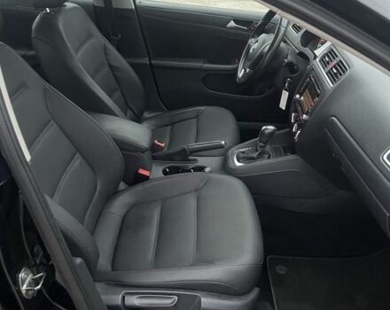 Черный Фольксваген Джетта, объемом двигателя 2.5 л и пробегом 232 тыс. км за 8600 $, фото 18 на Automoto.ua