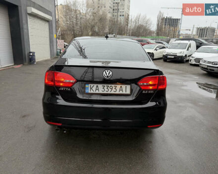 Черный Фольксваген Джетта, объемом двигателя 2.48 л и пробегом 88 тыс. км за 10200 $, фото 5 на Automoto.ua