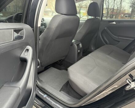 Черный Фольксваген Джетта, объемом двигателя 2 л и пробегом 180 тыс. км за 8200 $, фото 12 на Automoto.ua