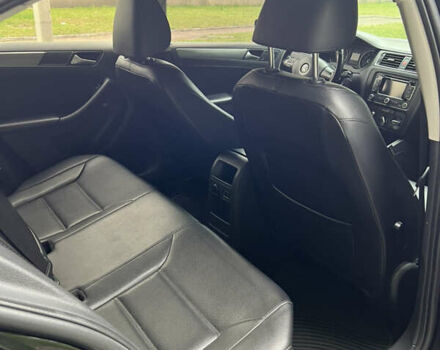 Черный Фольксваген Джетта, объемом двигателя 1.97 л и пробегом 363 тыс. км за 10500 $, фото 24 на Automoto.ua