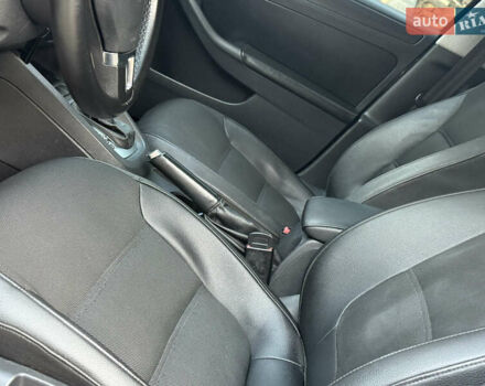 Черный Фольксваген Джетта, объемом двигателя 2.5 л и пробегом 186 тыс. км за 8750 $, фото 27 на Automoto.ua