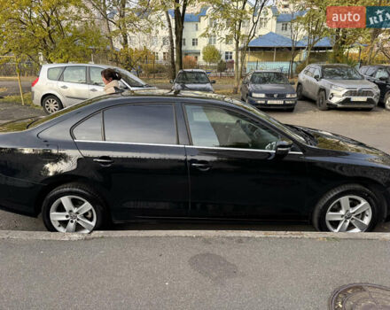 Черный Фольксваген Джетта, объемом двигателя 1.97 л и пробегом 333 тыс. км за 9800 $, фото 5 на Automoto.ua