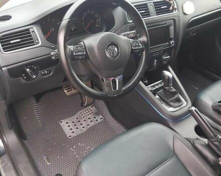 Черный Фольксваген Джетта, объемом двигателя 2.5 л и пробегом 236 тыс. км за 9300 $, фото 18 на Automoto.ua