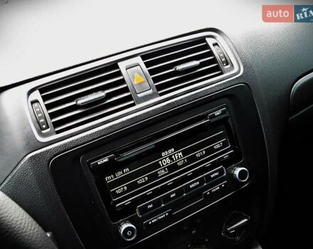 Черный Фольксваген Джетта, объемом двигателя 2 л и пробегом 151 тыс. км за 8800 $, фото 8 на Automoto.ua