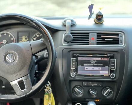 Черный Фольксваген Джетта, объемом двигателя 2.5 л и пробегом 270 тыс. км за 7000 $, фото 3 на Automoto.ua