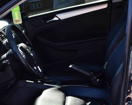 Черный Фольксваген Джетта, объемом двигателя 2.5 л и пробегом 280 тыс. км за 8700 $, фото 7 на Automoto.ua