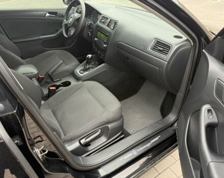 Черный Фольксваген Джетта, объемом двигателя 2 л и пробегом 180 тыс. км за 8200 $, фото 14 на Automoto.ua