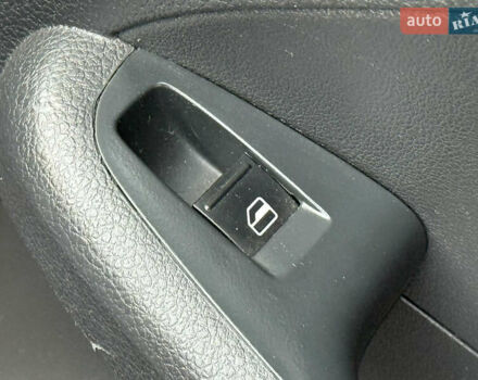 Черный Фольксваген Джетта, объемом двигателя 2.5 л и пробегом 186 тыс. км за 8750 $, фото 39 на Automoto.ua