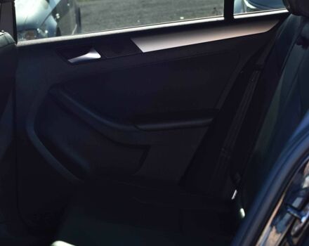 Черный Фольксваген Джетта, объемом двигателя 2.5 л и пробегом 280 тыс. км за 8700 $, фото 16 на Automoto.ua