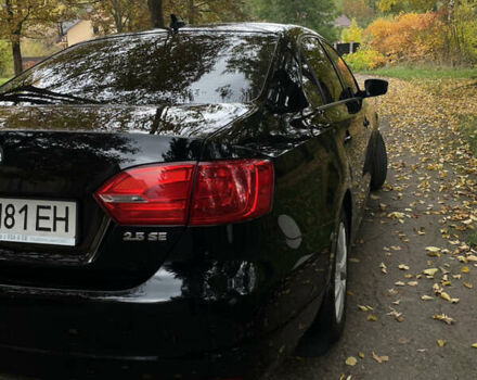 Черный Фольксваген Джетта, объемом двигателя 2.5 л и пробегом 219 тыс. км за 7800 $, фото 4 на Automoto.ua