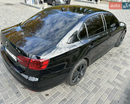 Фольксваген Джетта 2012 в Днепре (Днепропетровске) на Automoto.ua Черный Фольксваген Джетта, объемом двигателя 2.5 л и пробегом 330 тыс. км за 8500 $, фото 7 на Automoto.ua