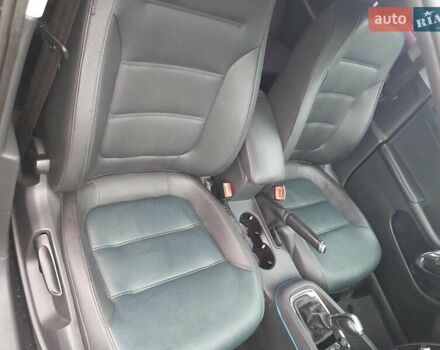 Черный Фольксваген Джетта, объемом двигателя 2.5 л и пробегом 236 тыс. км за 9300 $, фото 22 на Automoto.ua