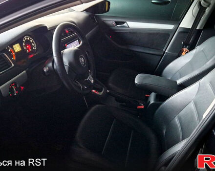 Черный Фольксваген Джетта, объемом двигателя 2.5 л и пробегом 190 тыс. км за 9700 $, фото 7 на Automoto.ua