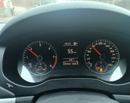 Черный Фольксваген Джетта, объемом двигателя 2 л и пробегом 236 тыс. км за 7999 $, фото 6 на Automoto.ua