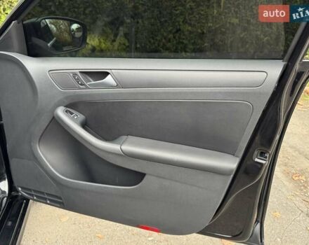 Чорний Фольксваген Джетта, об'ємом двигуна 2.5 л та пробігом 260 тис. км за 8900 $, фото 14 на Automoto.ua