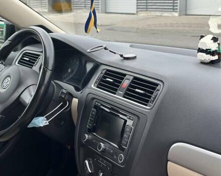 Чорний Фольксваген Джетта, об'ємом двигуна 2.5 л та пробігом 300 тис. км за 8400 $, фото 10 на Automoto.ua