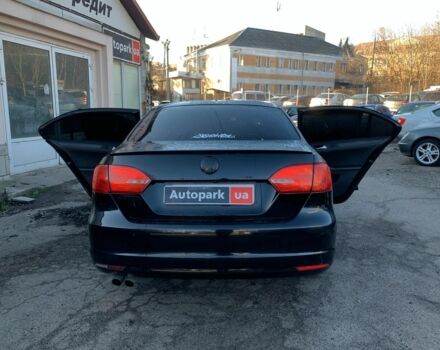 Чорний Фольксваген Джетта, об'ємом двигуна 2 л та пробігом 219 тис. км за 8990 $, фото 12 на Automoto.ua